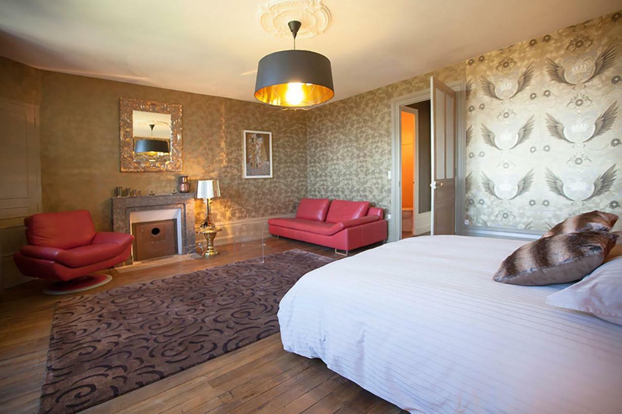 Chateau Marieville Bonneuil-Matours ภายนอก รูปภาพ