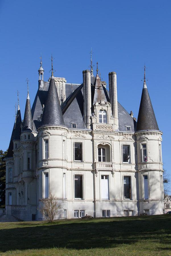 Chateau Marieville Bonneuil-Matours ภายนอก รูปภาพ